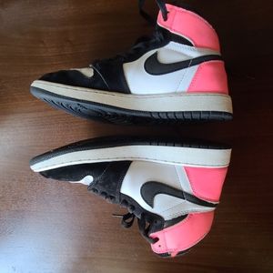 Nike Air High Tops pink and black